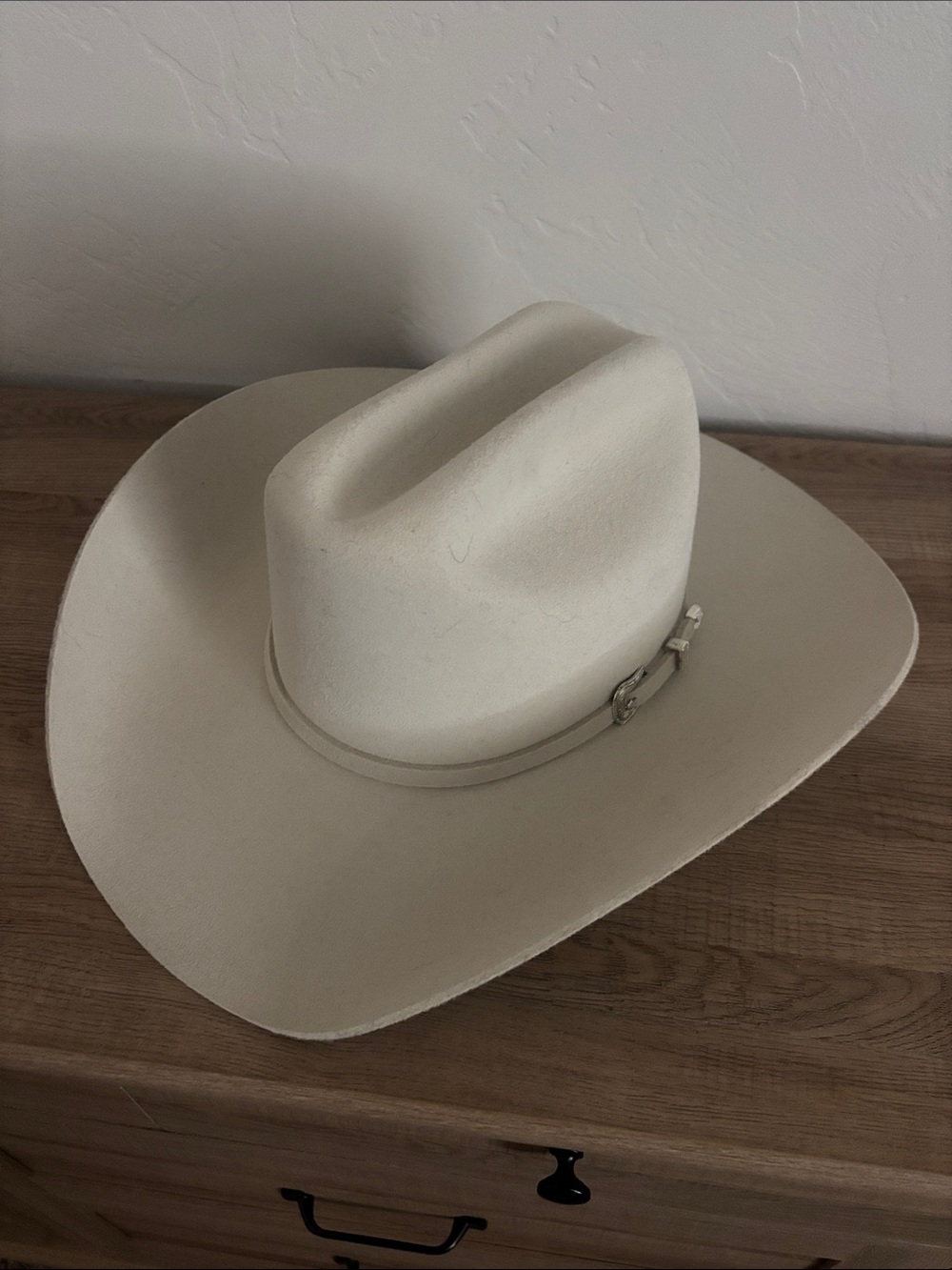 Women's Wide Brim Felt Hat in Cream